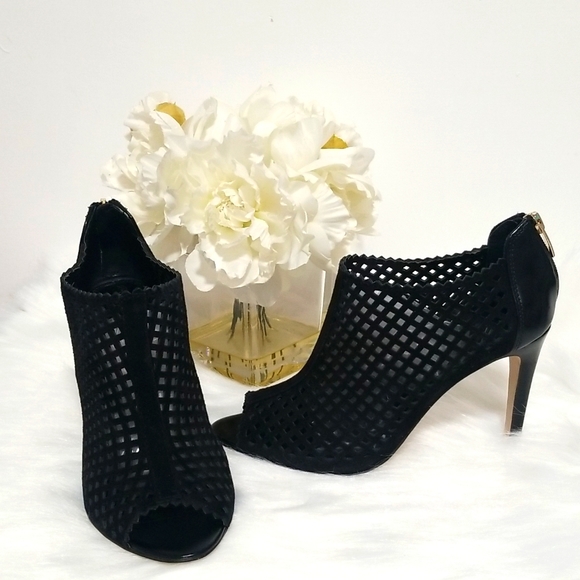 MARC FISHER 'Peddle' Suede Leather Perforated Style Peep Toe Ankle Bootie Heels - Picture 1 of 15
